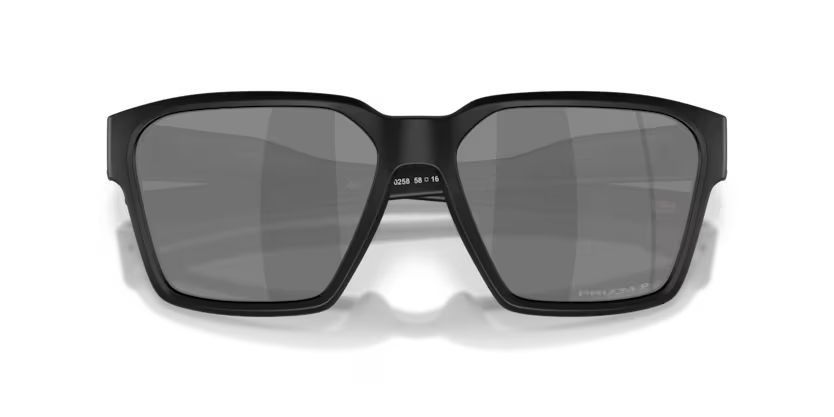 Oakley Briza Matte Black w/ Prizm Nlack Polar - PT