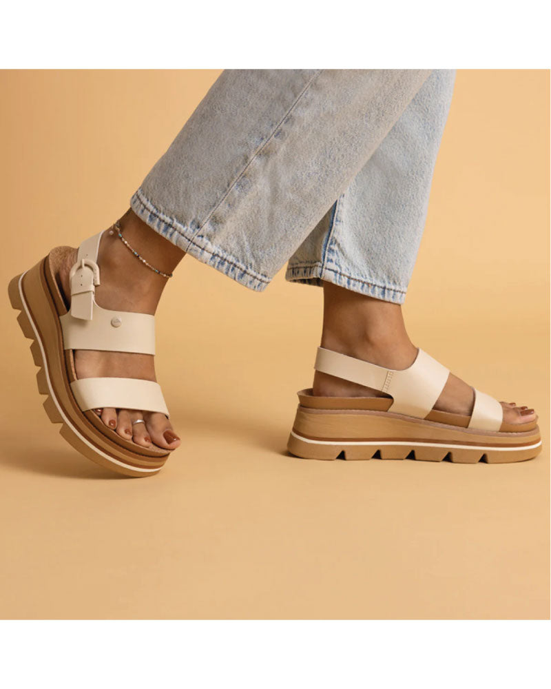 Reef Vista Lux Liah - White/Tan