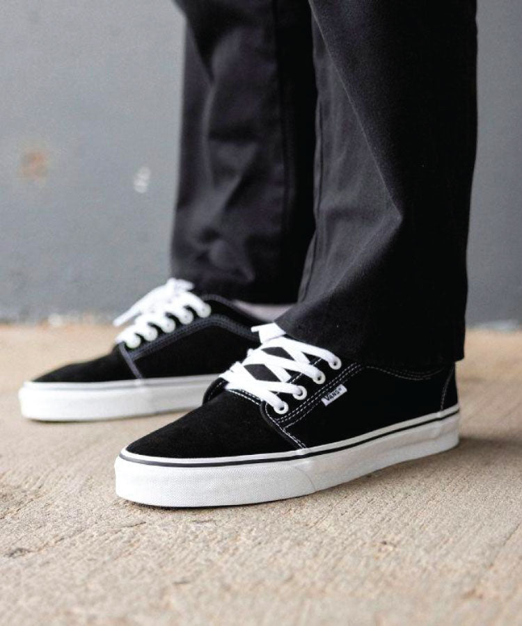 Vans Skate Chukka Low Shoe - Black / White