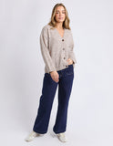Woman wearing a beige cardigan and blue jeans on a white background Foxwood Emarie Cardi - Oatmeal