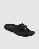Reef Phantom Lux Jandal in Black flip flop sandals side profile view showing the supportive compression molded EVA midsole and anatomical arch contours, sold by Point Break Cambridge local family surf shop at 63 Duke street.