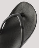 Reef Vista Vay Cay Sandals in Black back view showing the flat heel profile and premium durable cushion bounce sole unit construction, sold by Point Break Cambridge local family surf shop at 63 Duke street.