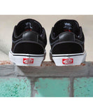 Vans Skate Chukka Low Shoe - Black / White