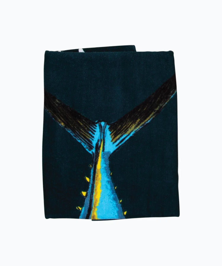 Salty Crew Chasing Tail Towel - Navy
