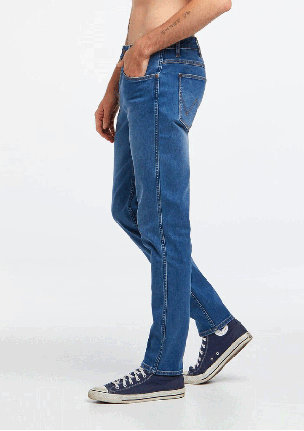 Wrangler Stomper Slim Fit Jeans - Flume