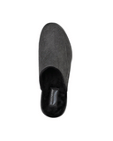 Close-up detail of the podiatrist-certified Arch Fit removable insole system inside the black lounge shoes.